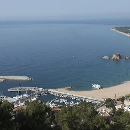Pierre & Vacances Blanes Playa Apartment *