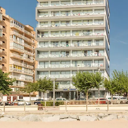 Pierre & Playa شقة بلانيس